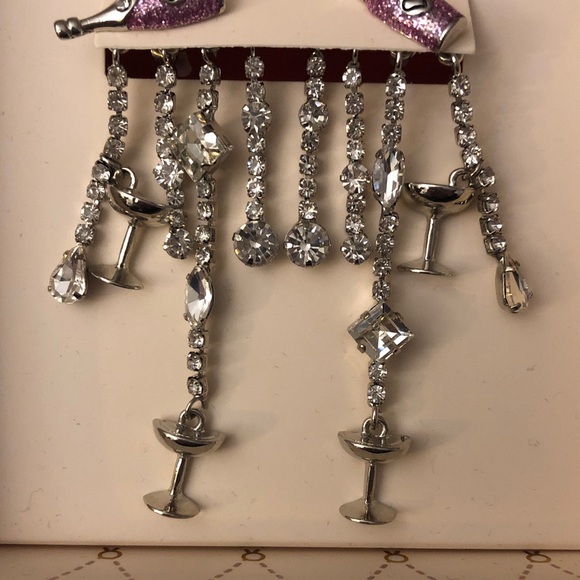 Betsey Johnson Silver Tone Champagne Fringe Chandelier Drop Earrings NIB - Picture 4 of 13